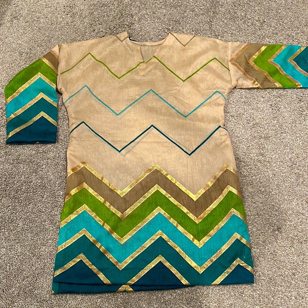 Brand New Pakistani/ Indian Kurta - image 1